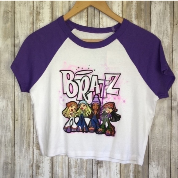 NWT Bratz Graphic Crop Top - Picture 1 of 5